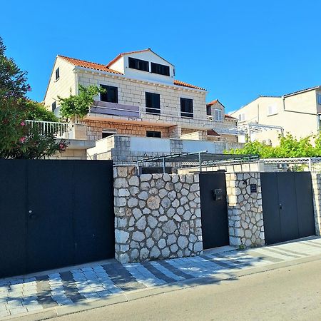Blue Promenade Apartments Дубровник Екстериор снимка