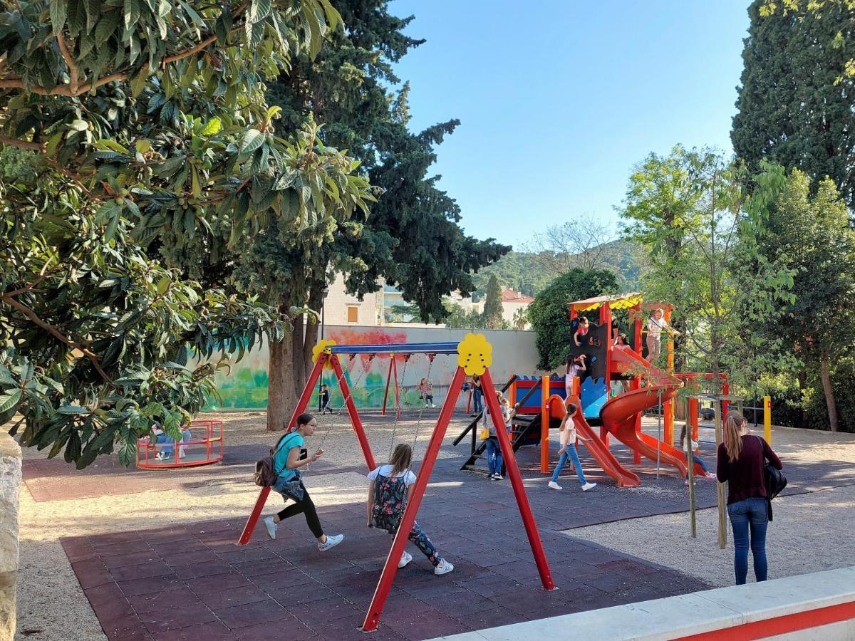Blue Promenade Apartments Дубровник Екстериор снимка