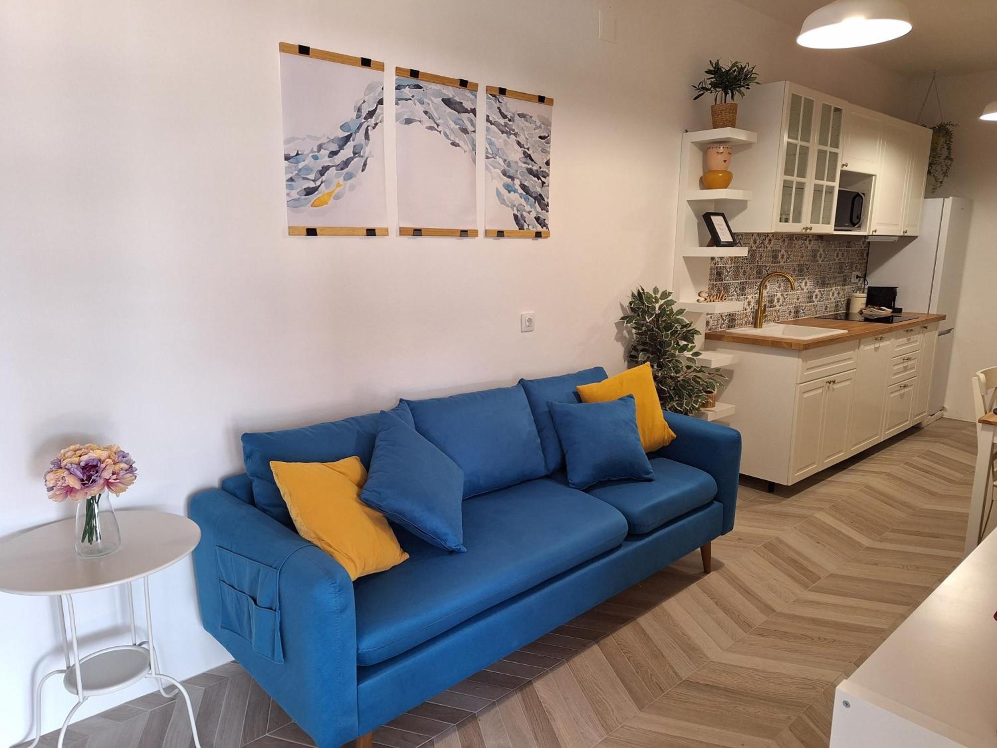 Blue Promenade Apartments Дубровник Екстериор снимка